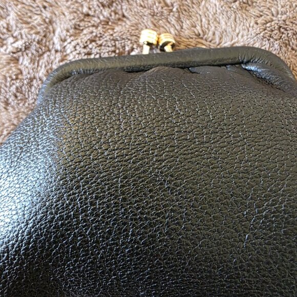 DOONEY & BOURKE Black Pebbled Leather Gold Kiss Lock Coin Purse NWT - Picture 2 of 15